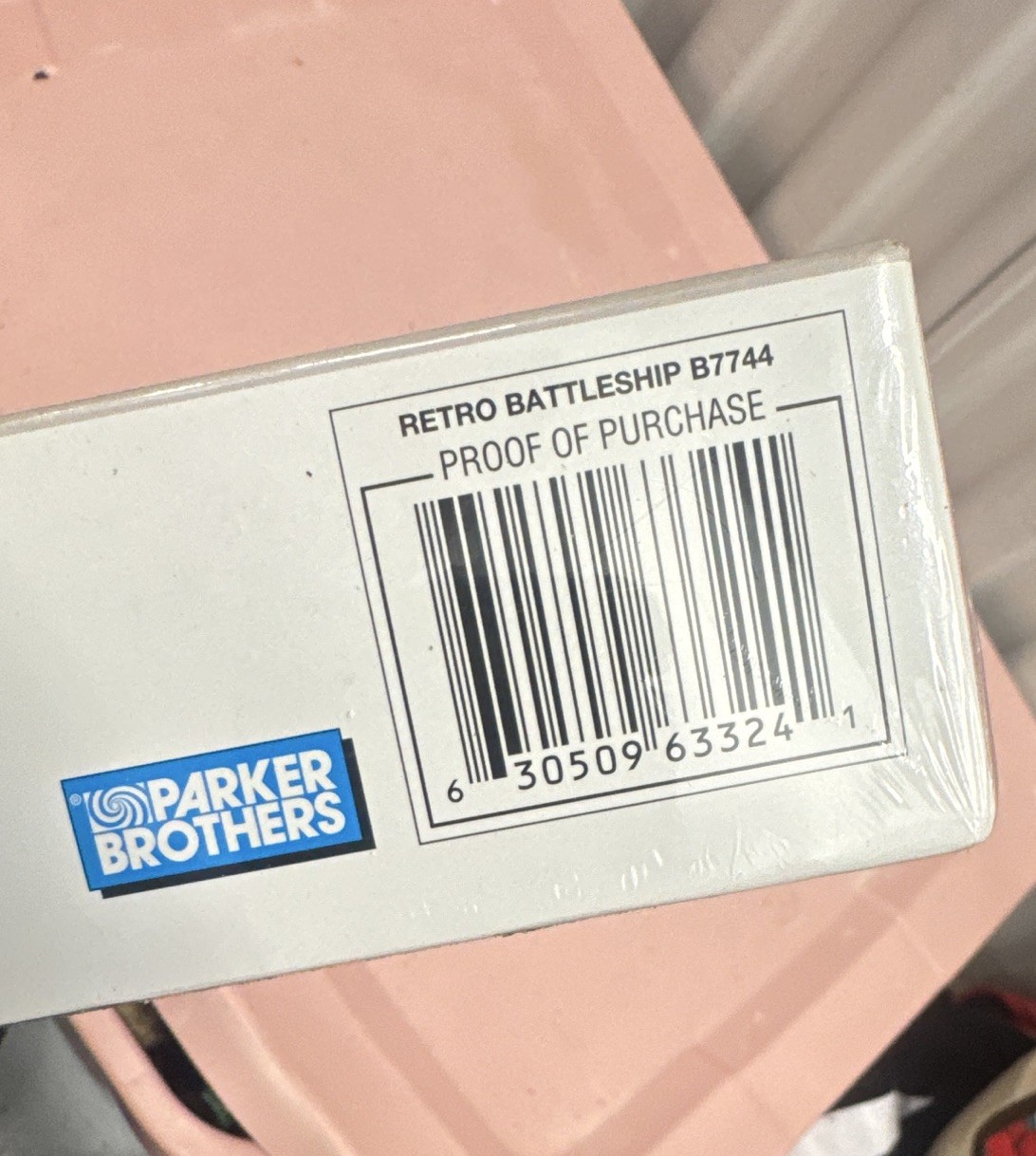 Parker Brothers Battleship Retro Series Naval Board Game 2 Players 7+ B7744