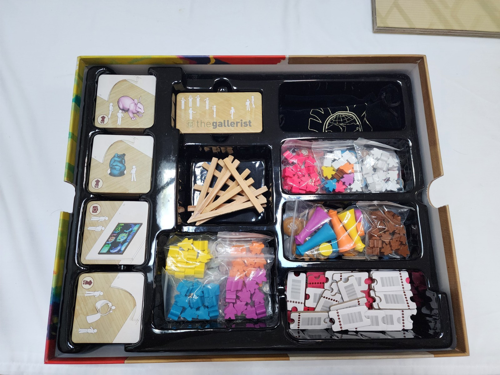The Gallerist Strategy Board Game Vital Lacerde Eagle-Gryphon Games COMPLETE