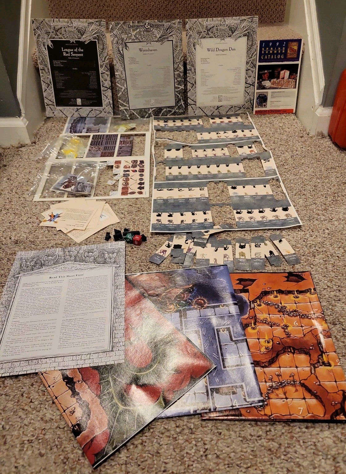 Dungeons & Dragons Game THE DRAGON’S DEN Adventure Pack TSR 1992 COMPLETE