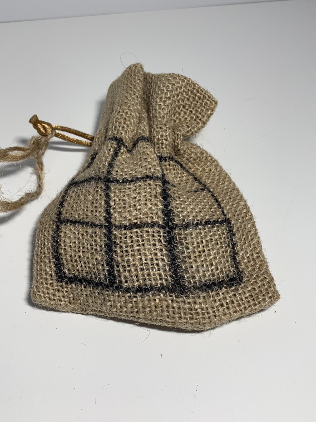 Handmade Tic-Tac-Toe Game Travel Size Burlap Sack with Flat Marble Markers