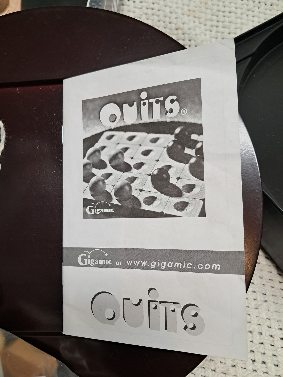Quits Game by Gigamic The Shifty Strategy Game Wooden Marbles