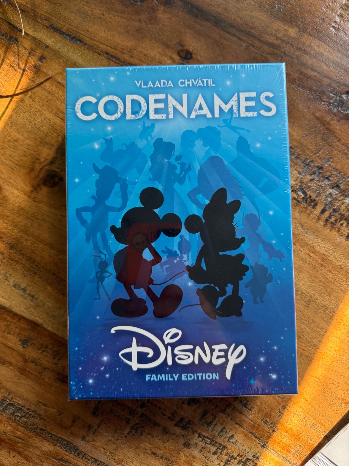 CODENAMES DISNEY FAMILY EDITION BOARD GAME VLAADA CHVATIL (ALL AGES) SEALED, NEW