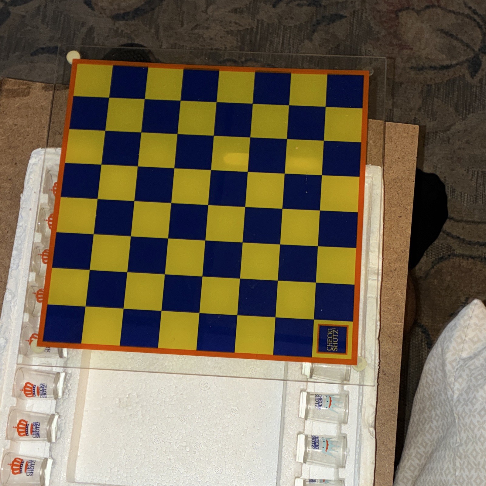 GLASSChecky Shotz Checkers Board Game Drinking Set w/ Shot Glasses, Yellow/Blue