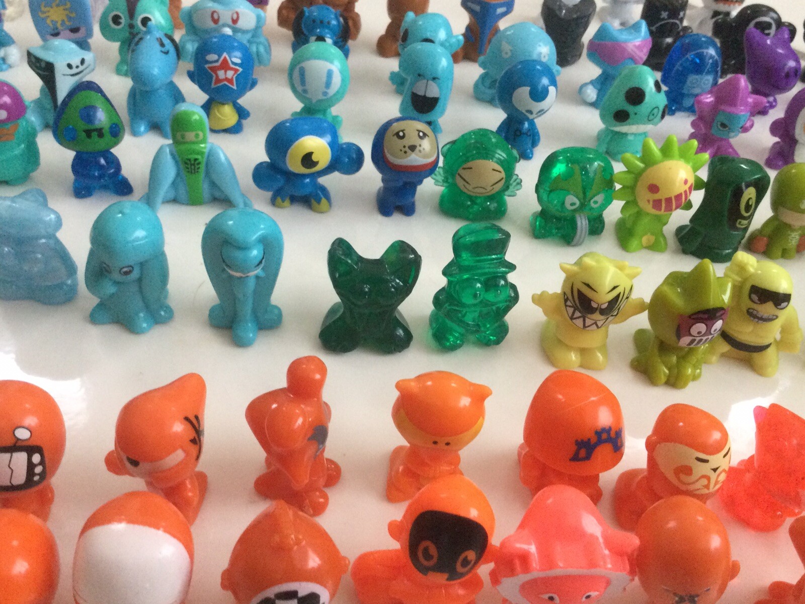 Large Lot of 148 Vintage GoGo’s Crazy Bones Mini Figurines GoGos