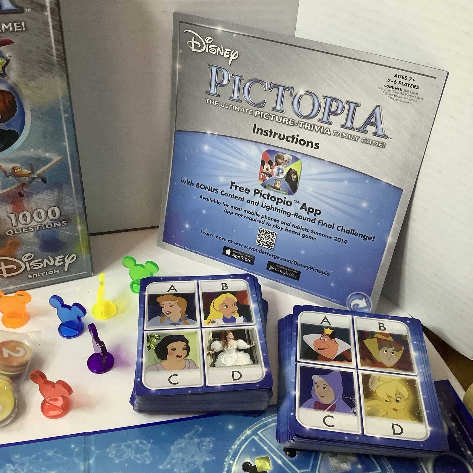 PICTOPIA Disney Edition Picture Trivia Betting Bluffing Family Board Game
