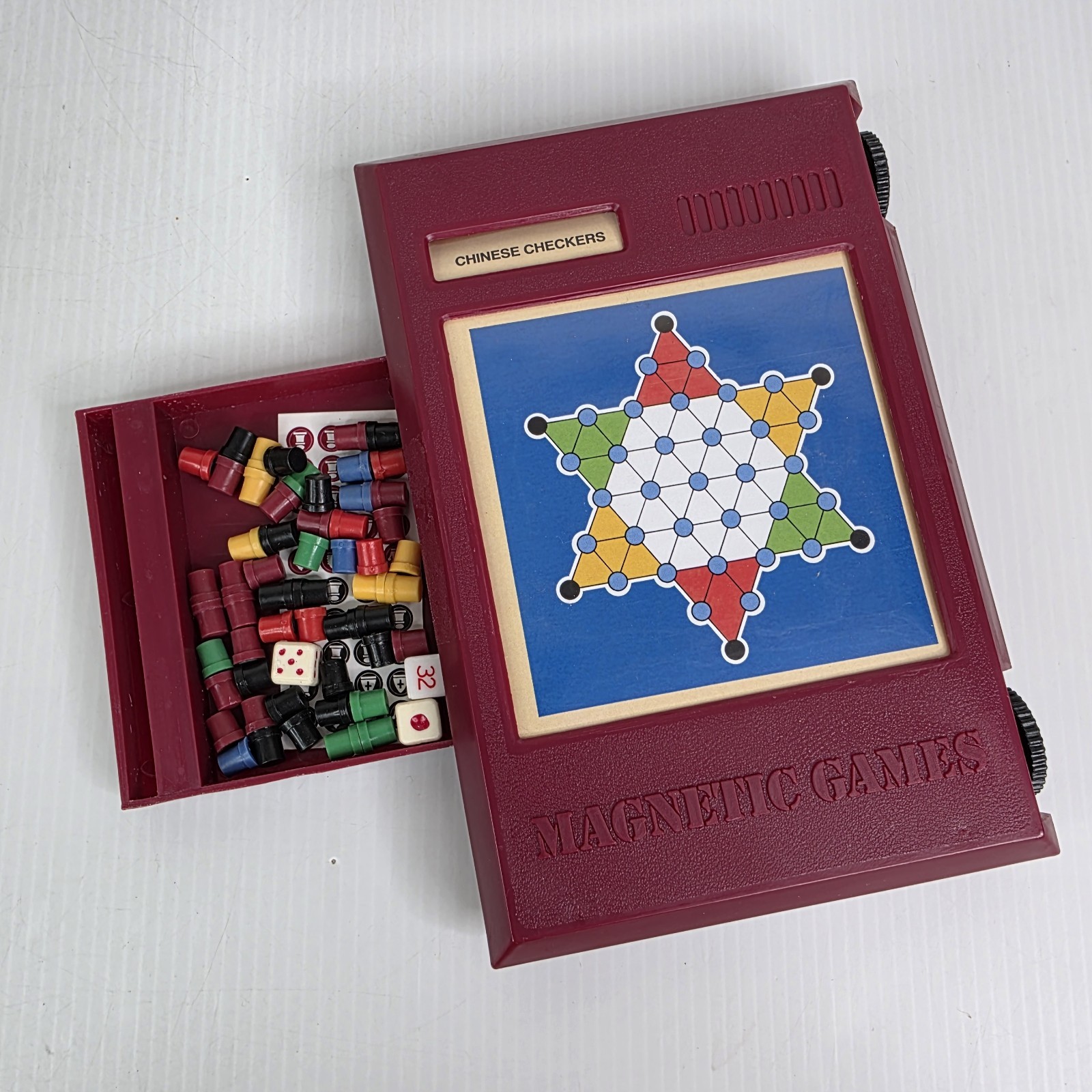 Vtg Pressman 6 in 1 Travel Magnetic Games to Go 1994 and Pass the Pigs Game 1991