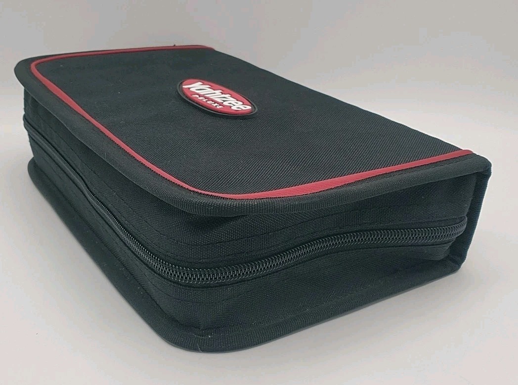 Yahtzee Deluxe Travel Edition 2003 Game Folio w/ Black Nylon Zip Case Road Trip