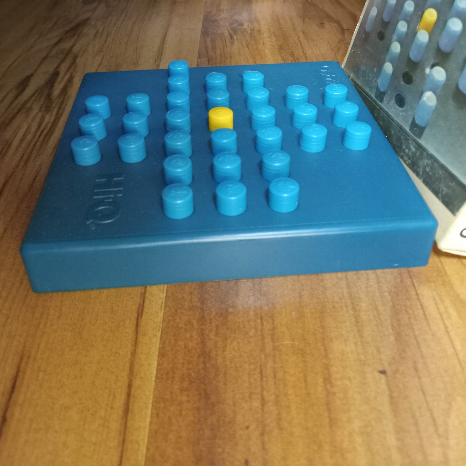 Gabriel HI-Q #7120 Solitaire Favorite Travel Game – InComplete Vintage pls read