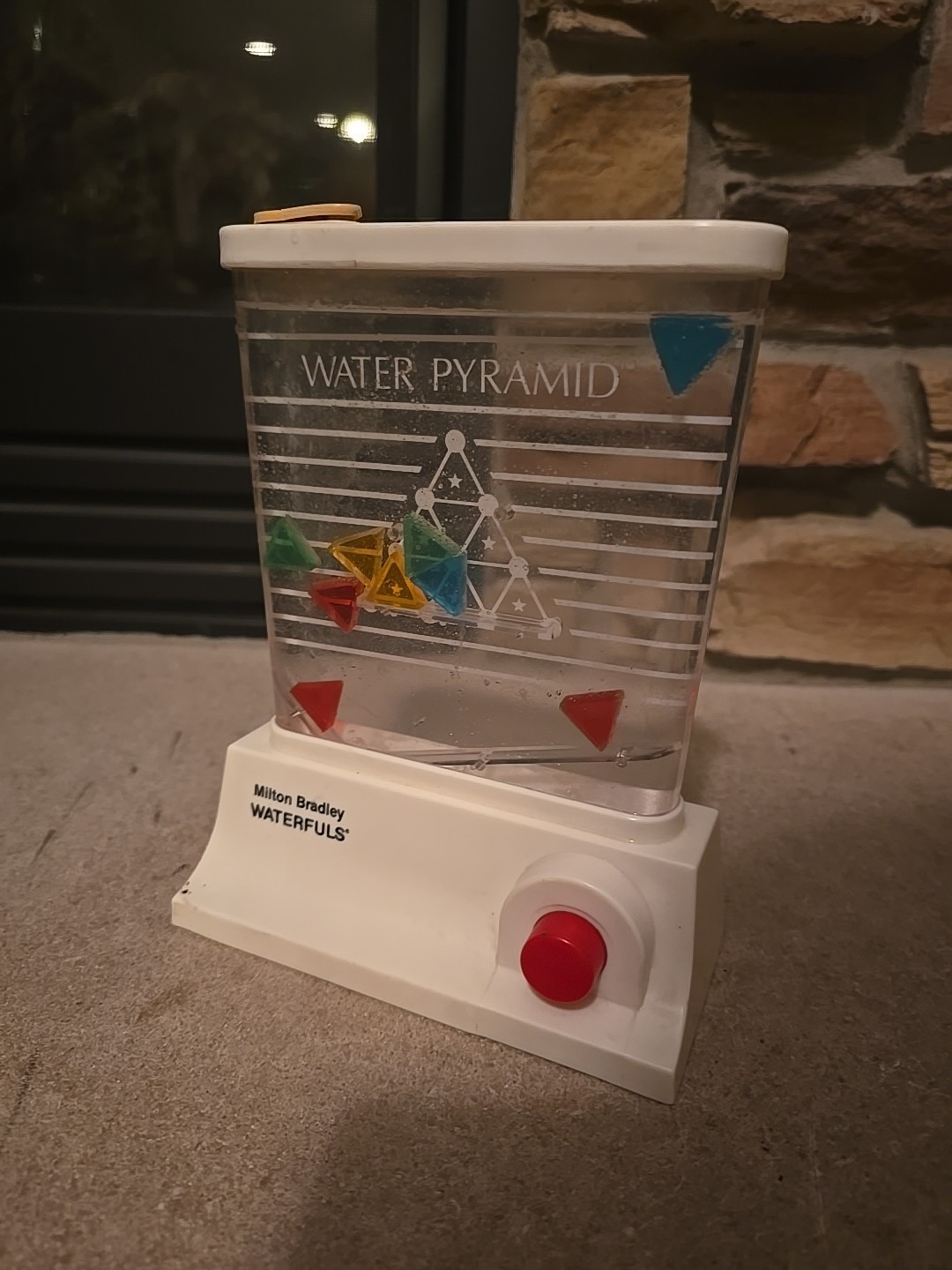 Vintage TOMY Waterful Ring Toss Game Water Pyramid