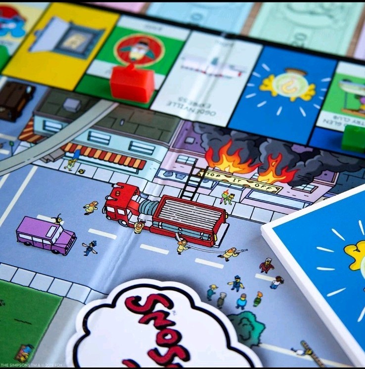 The Simpsons Monopoly Board Game 30th Anniversary Edition for 2 to 6 Players