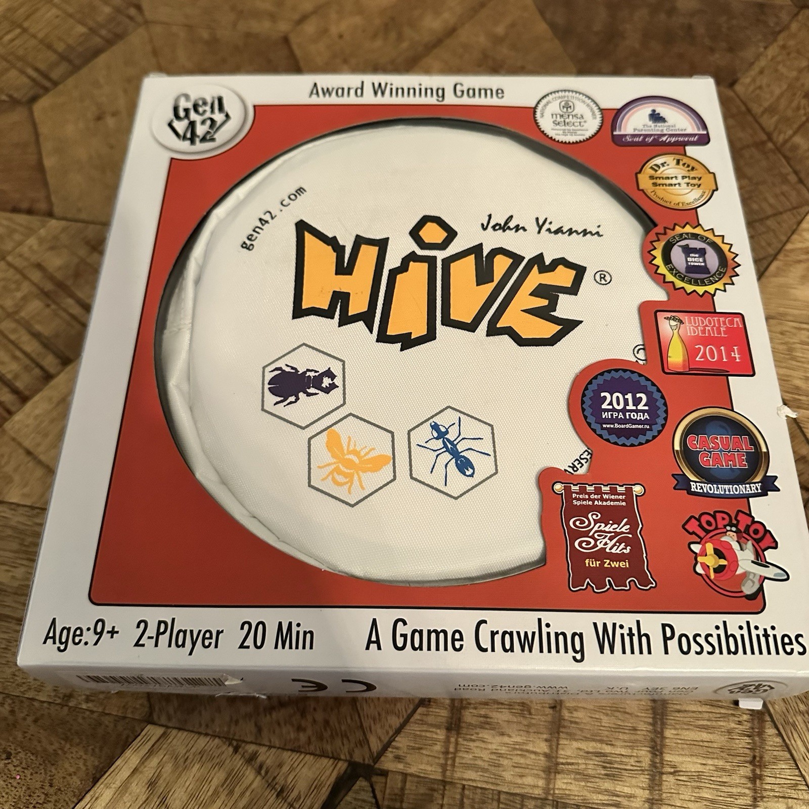 Hive Board Game Gen42 Games BRAND NEW ABUGames Sealed RARE!