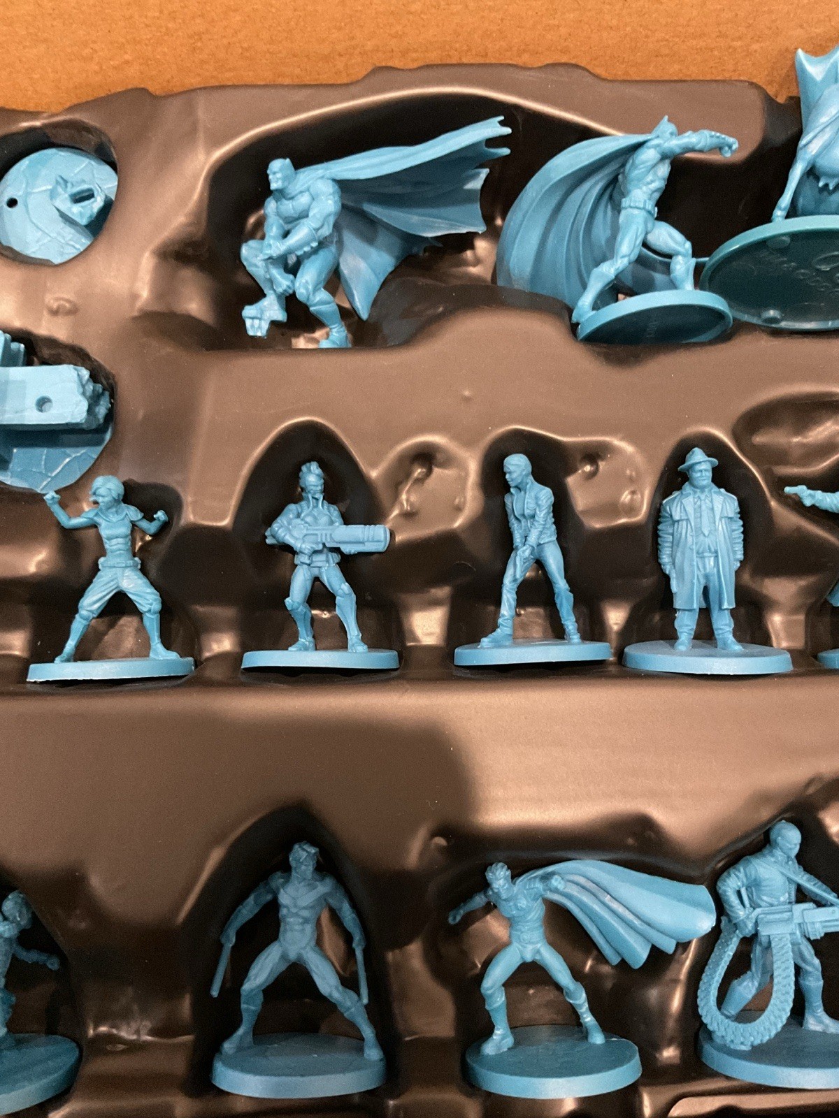 Mythic Games Batman Gotham City Chronicles HERO Box Expansion 57 Miniature