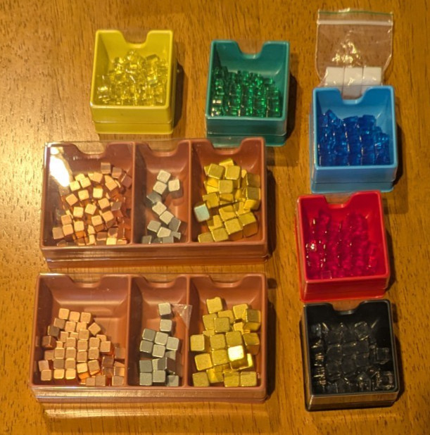 TERRAFORMING MARS 3D BIG BOX WITH GAME and METAL CUBES AND CITY BUBBLE DOMES!