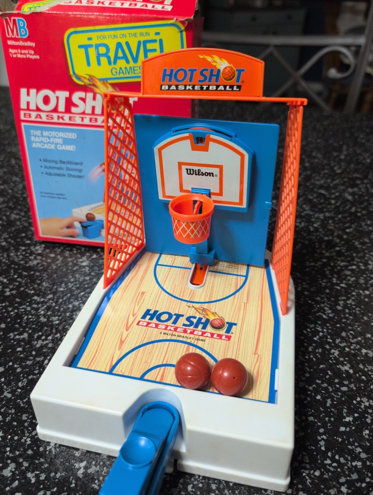 Vintage Milton Bradley Hot Shots Travel Basketball Game Complete 1992
