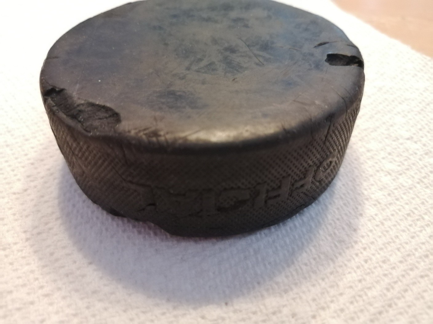 Viceroy vintage Hockey puck made in SRI LANKA played with (see photos)