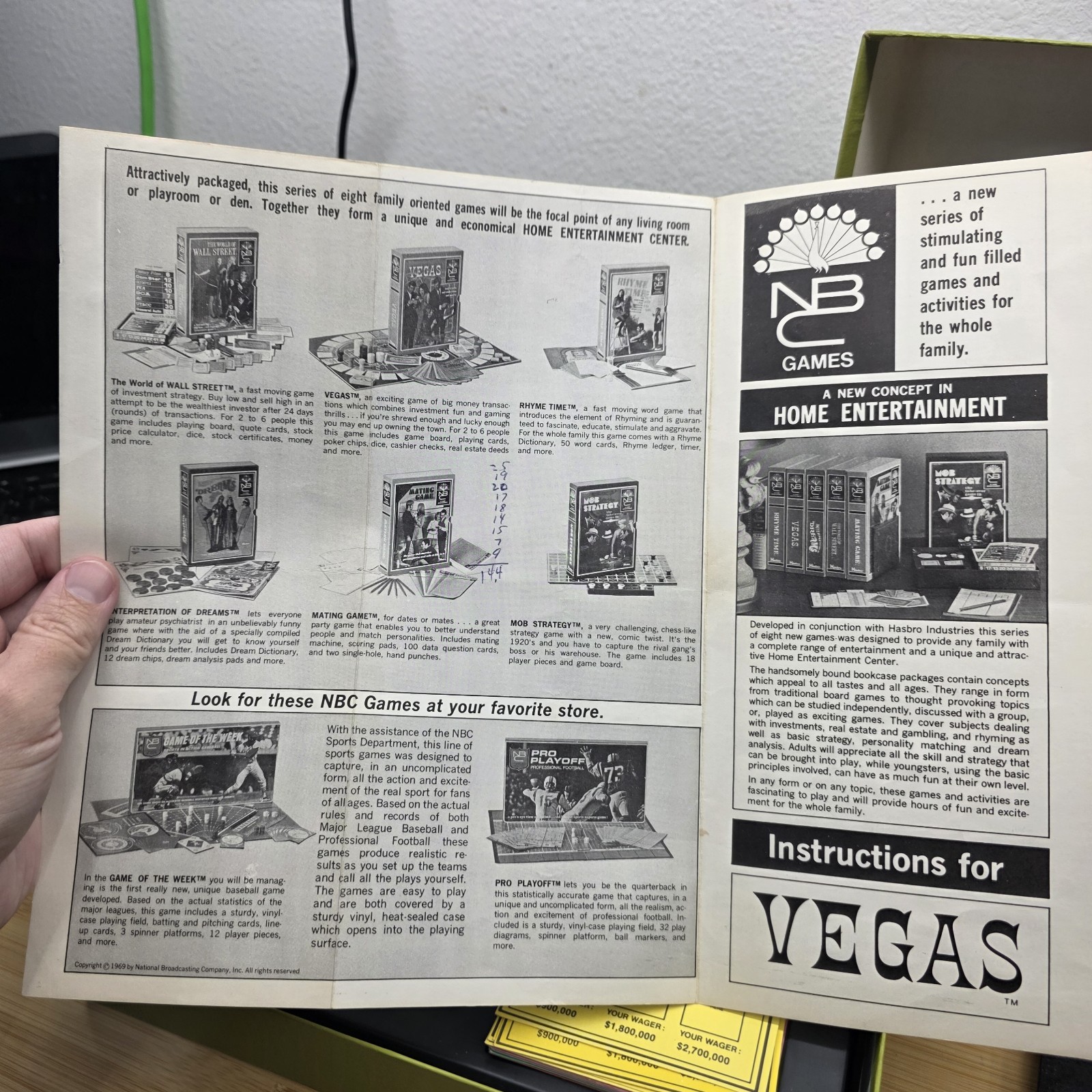 Vintage 1969 Vegas Board Game NBC Hasbro Casino Bookshelf Game 4005