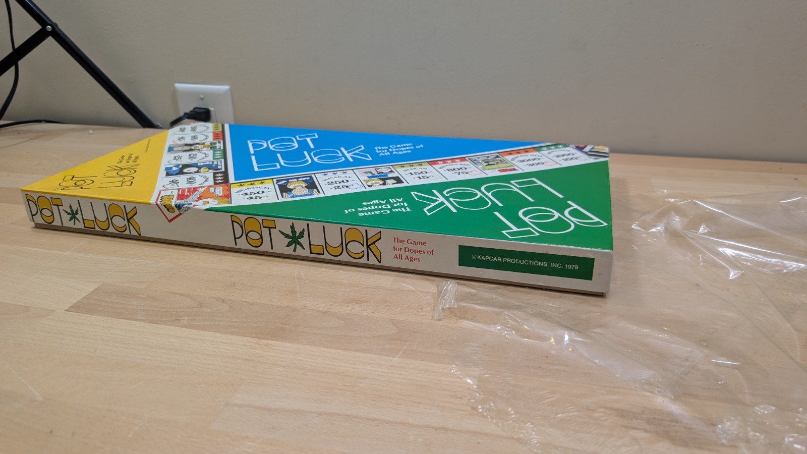 Vintage 1979 Kapcar Pot Luck Board Game RARE