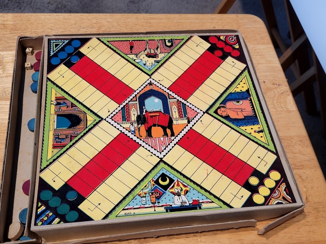 VINTAGE 1920’S MILTON BRADLEY GAME OF INDIA