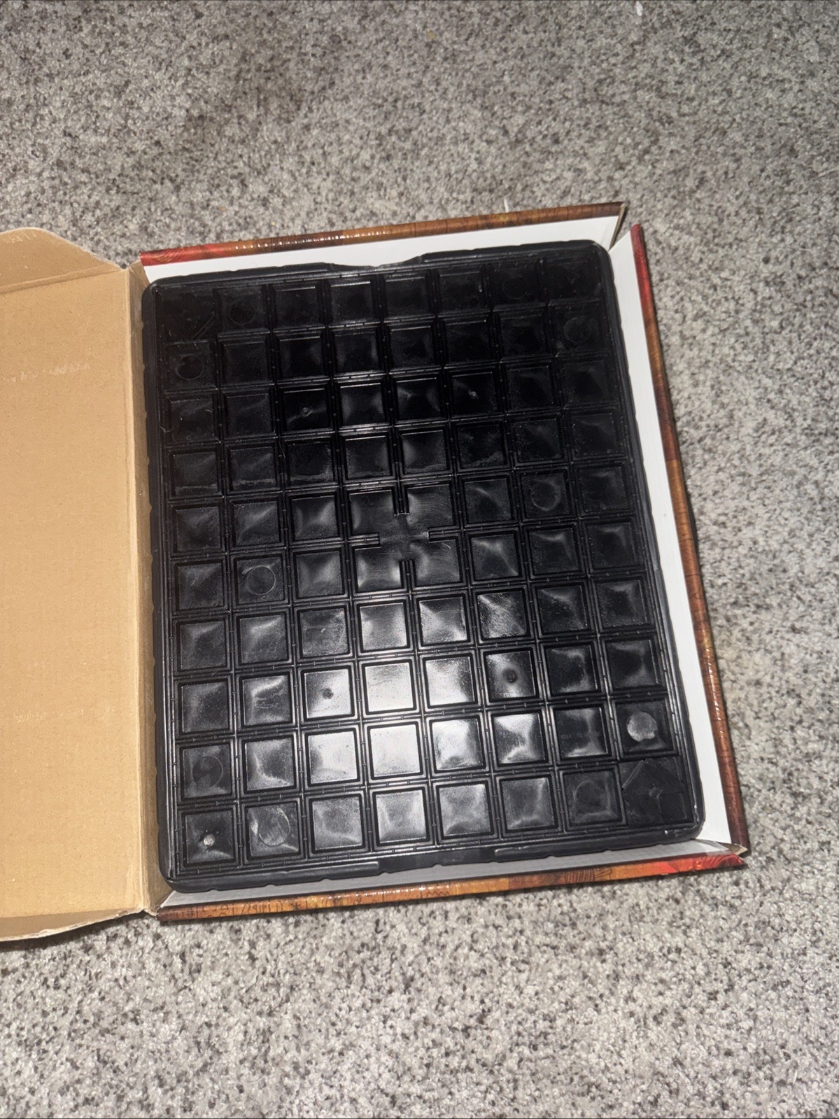 Khet 2.0 Laser Board Game Complete Set with Box and Instructions Working Tested