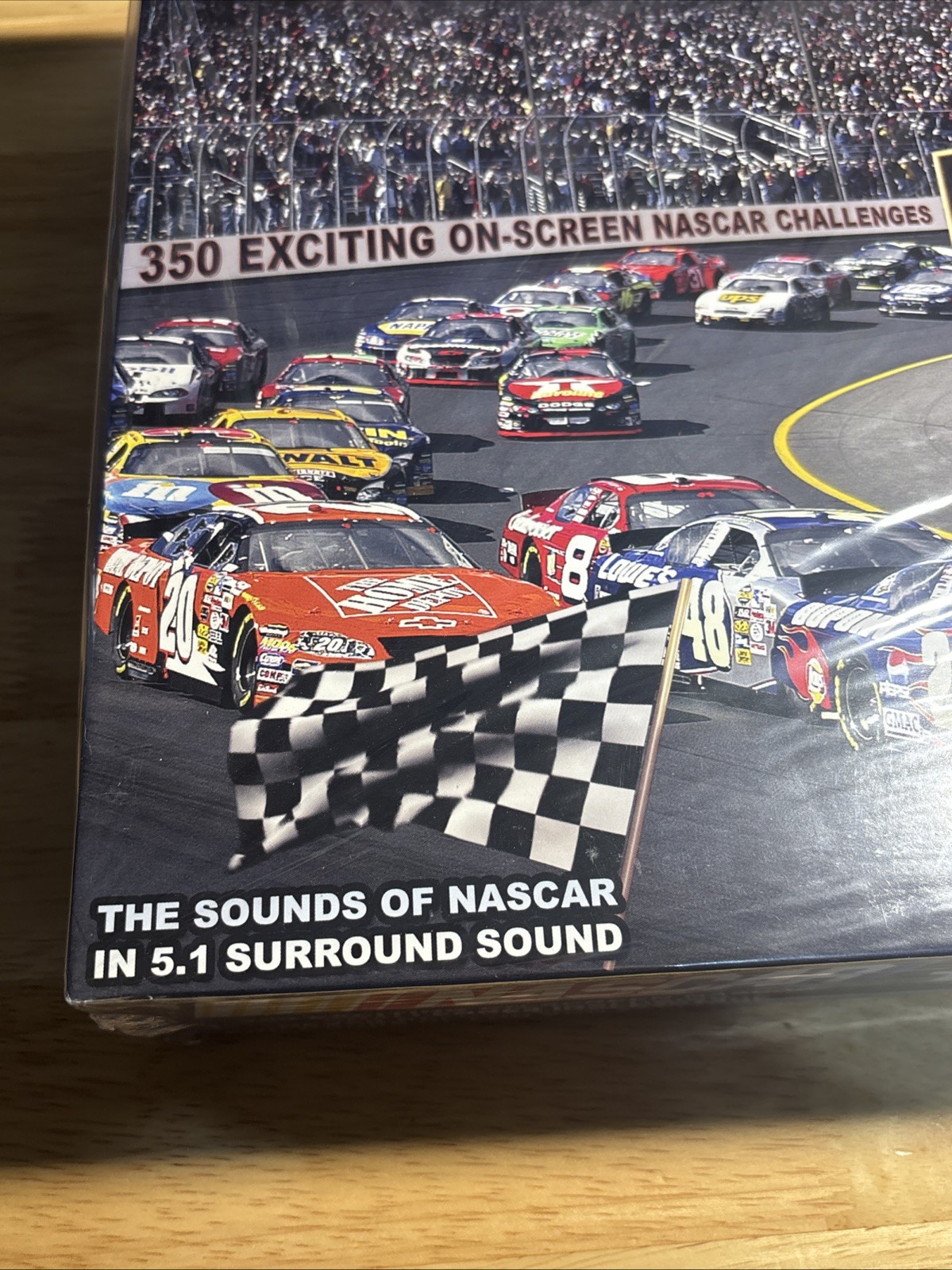 2005 NASCAR DVD Board Game. NIB