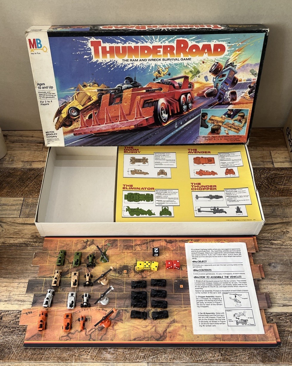 Vintage 1986 THUNDER ROAD Board Game MB 100% COMPLETE Mad Max Small Wear See Pic