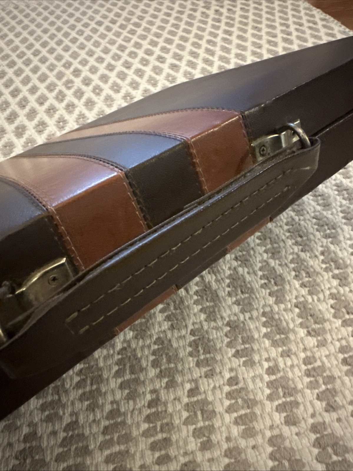 Vintage Backgammon Set Travel Case Leatherette Complete w Dice Cups 1950s 60s