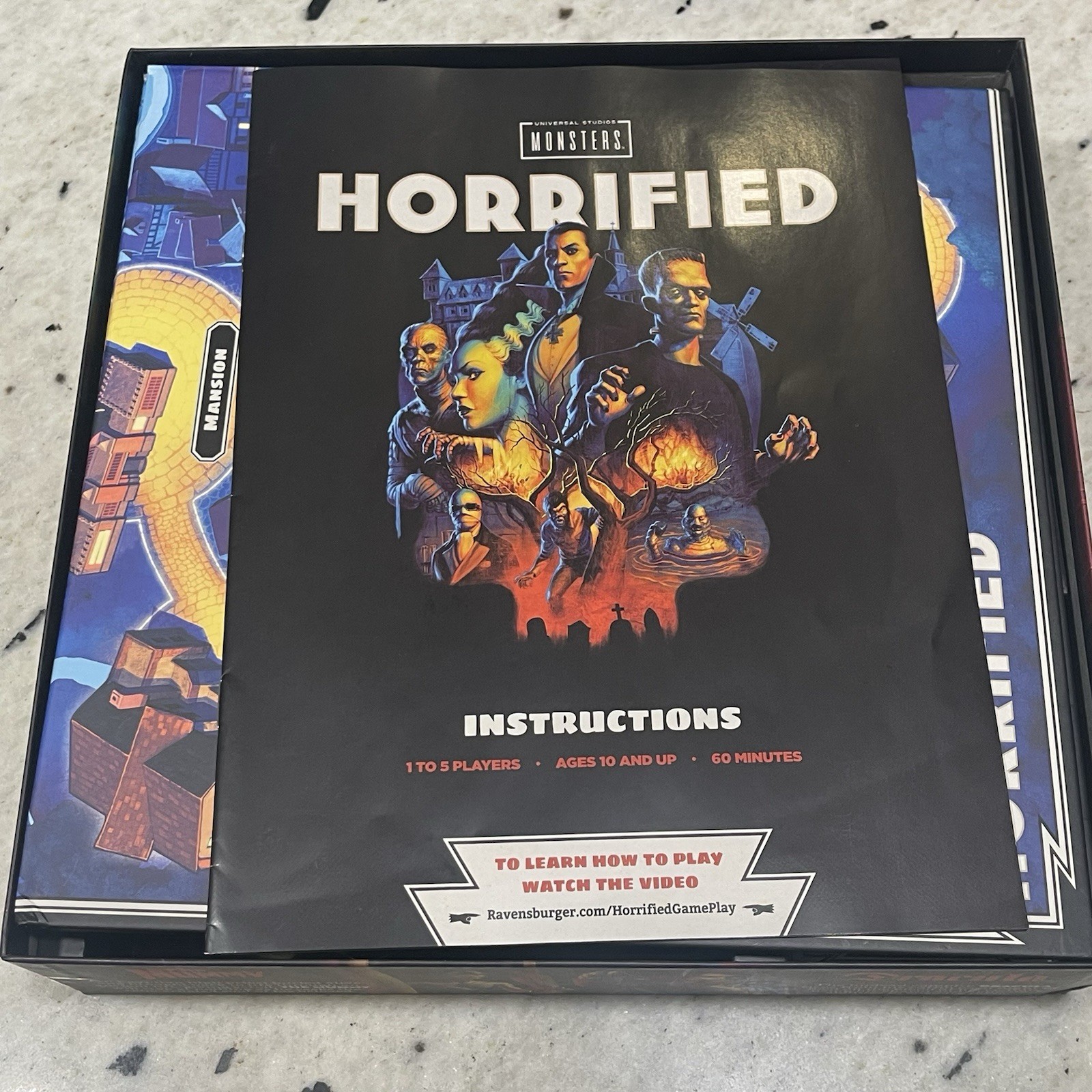Ravensburger 60001836 Horrified Universal Monsters Board Game – Complete