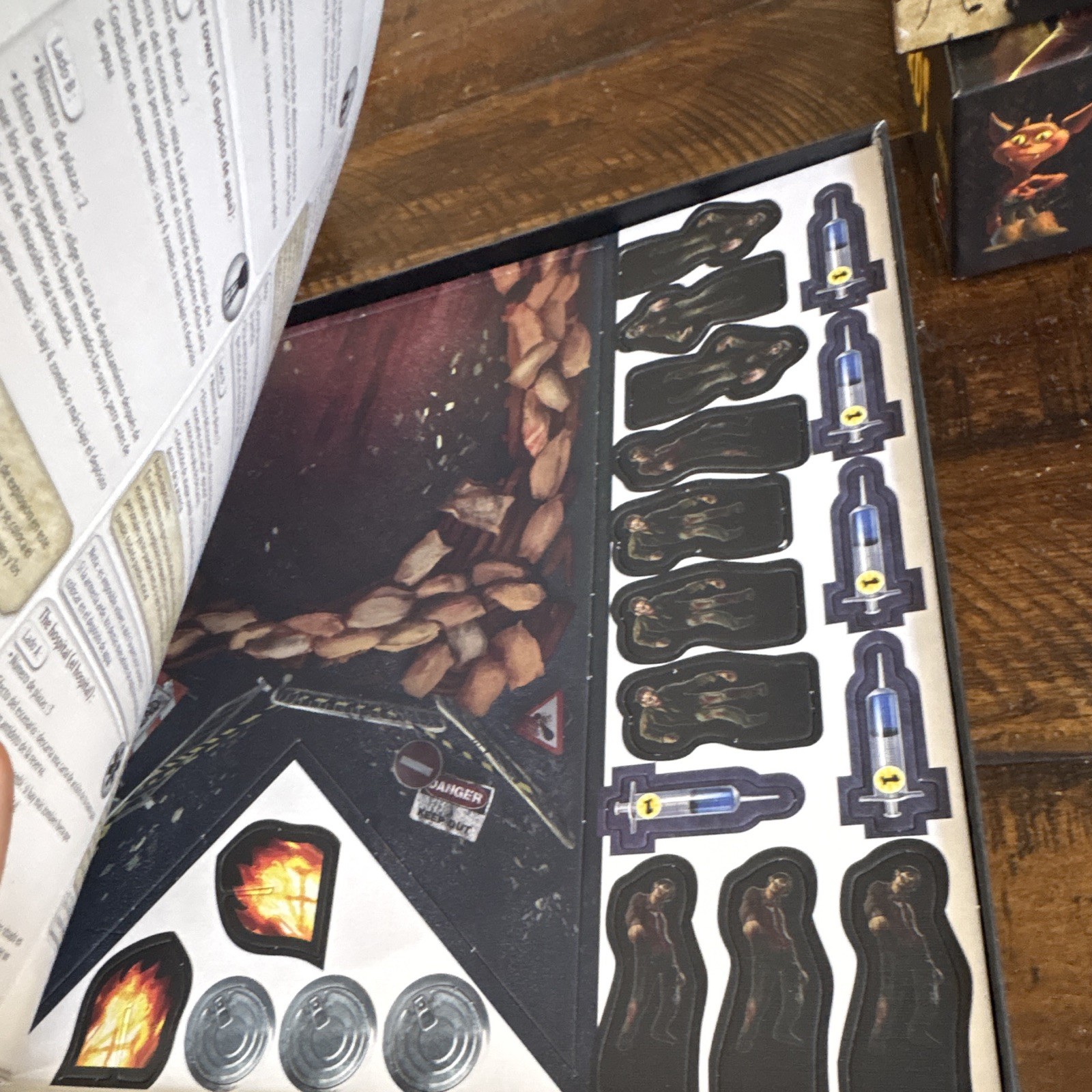 Repos Production City of Horror Horror Board Game Golden Geek Award 3-6 14+ 2012