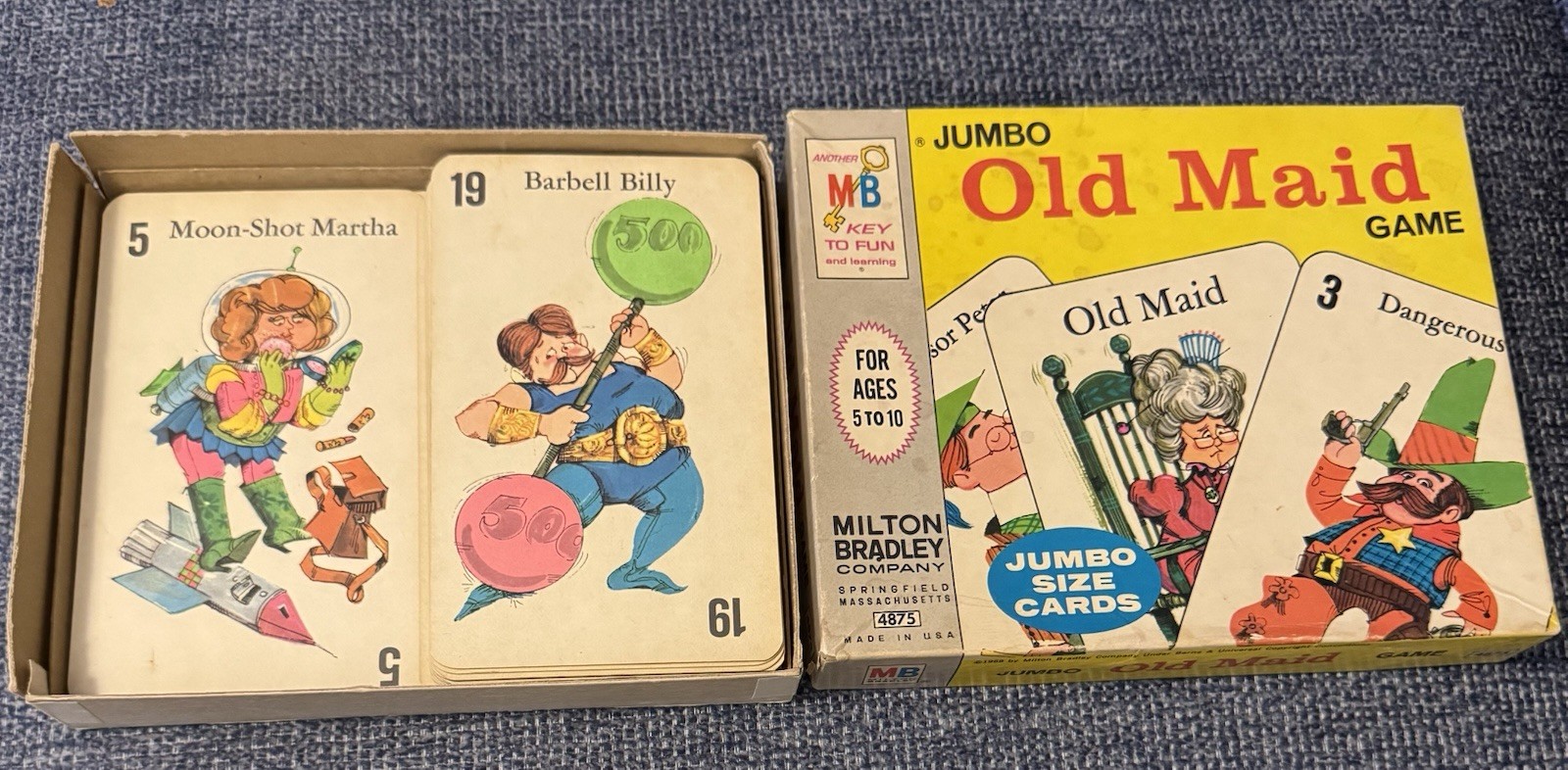 VINTAGE 1968 MILTON BRADLEY OLD MAID JUMBO CARD GAME COMPLETE AGES 5-10