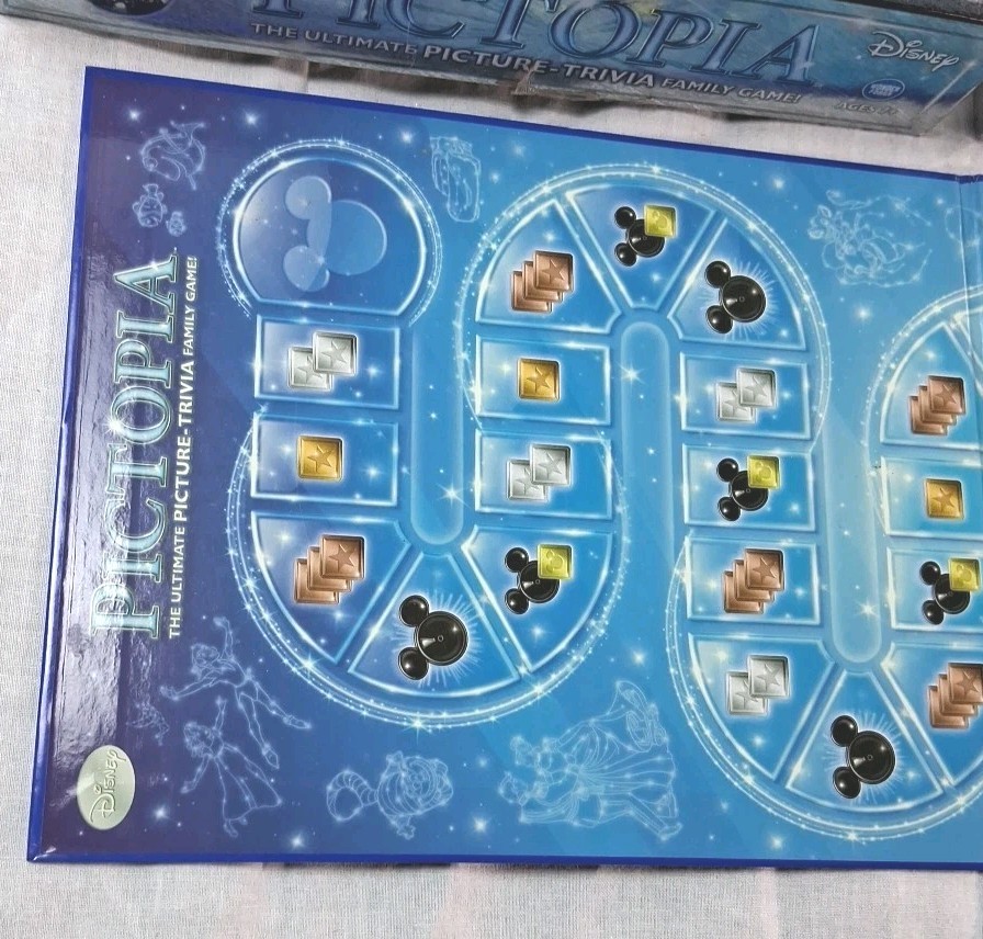 PICTOPIA Disney Edition Picture Trivia Betting Bluffing Family Board Game