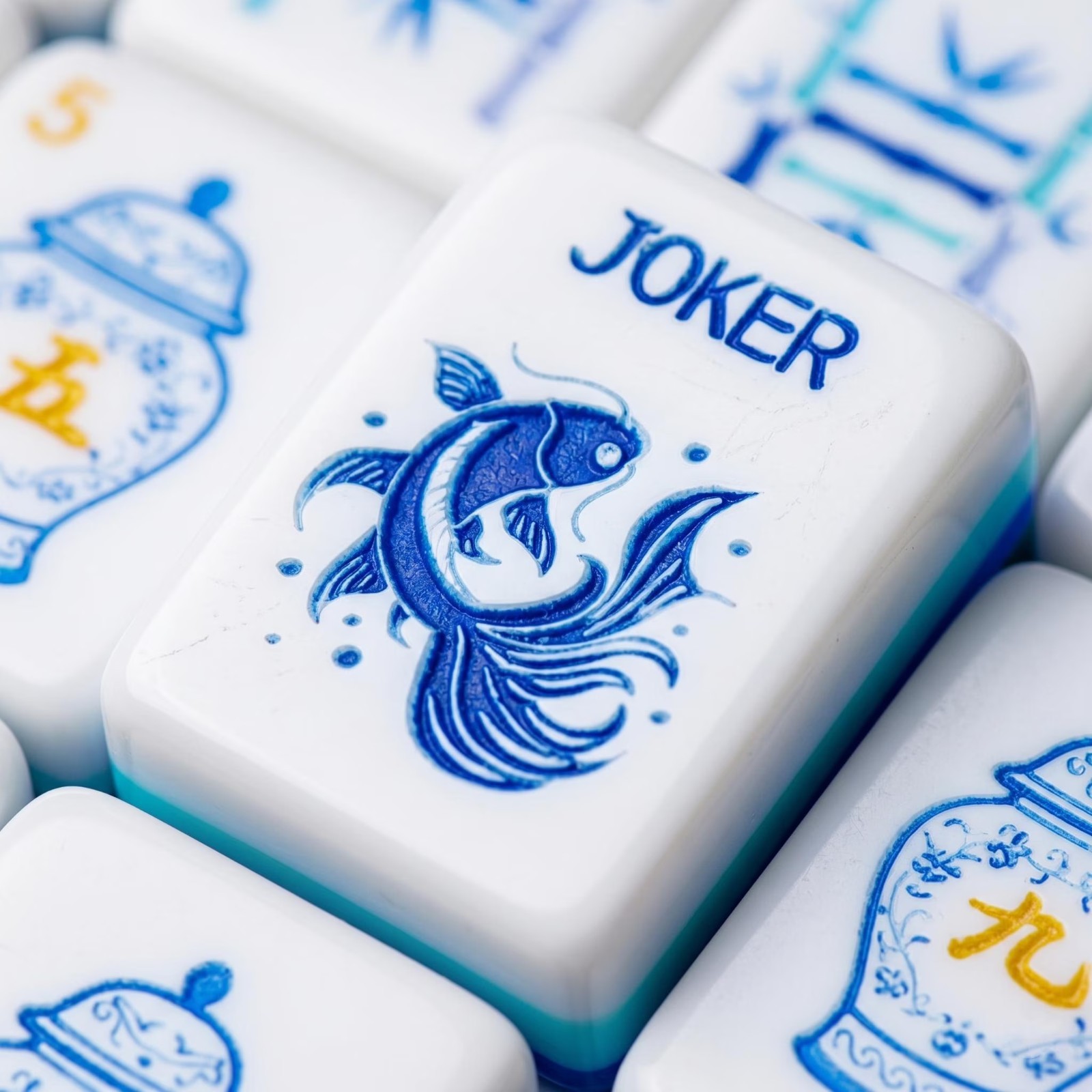 Blue and White Porcelain Chinoiserie Mahjong Tiles – 160 Acrylic Tiles