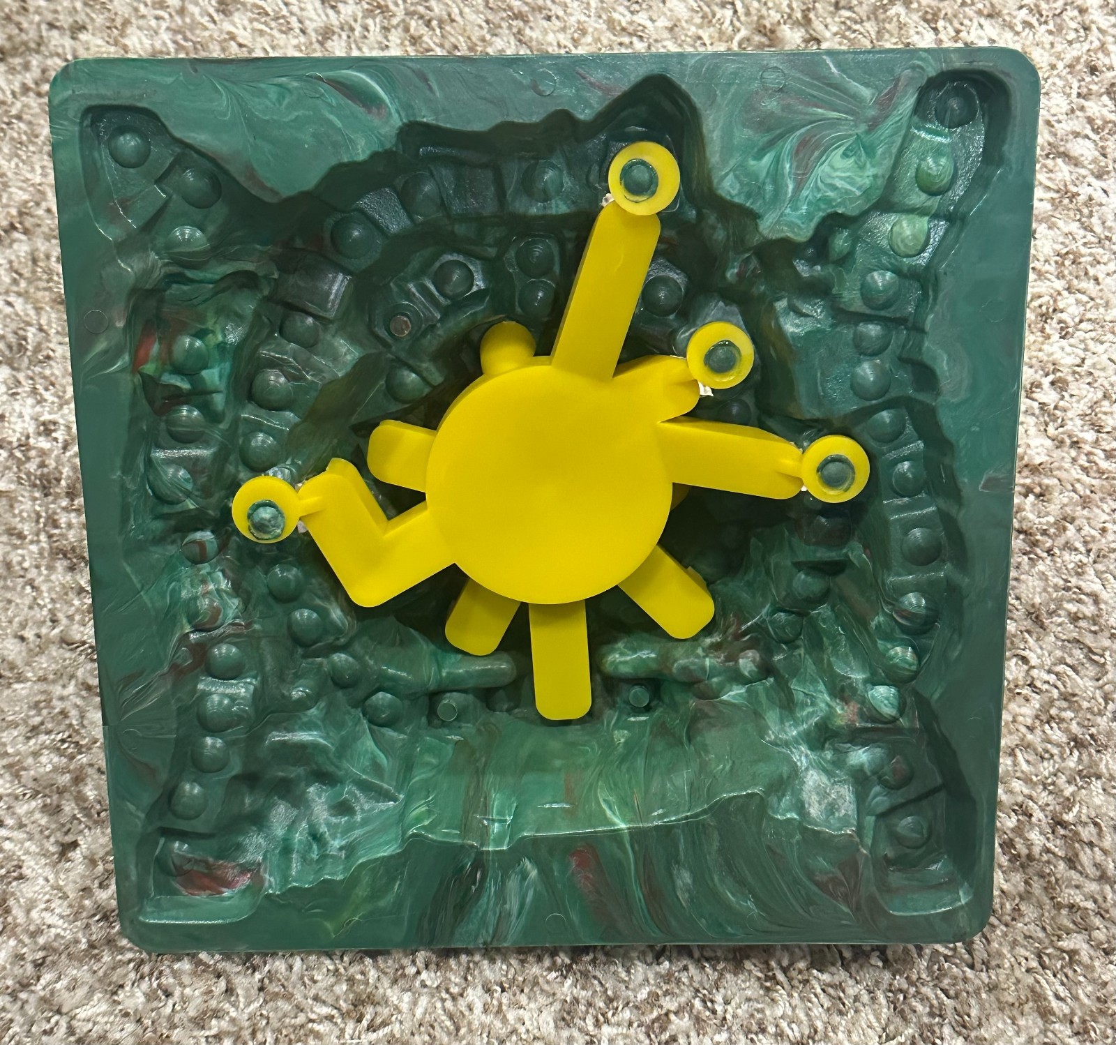 Schaper King Of The Hill Marble Game Board