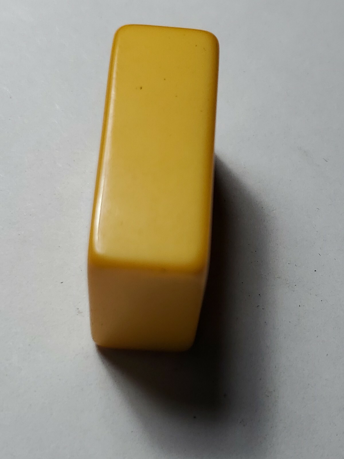 VINTAGE MAH JONG TILES CHINESE BAKELITE 1 1/4″ tall 7/8″ wide 1/2″ thick