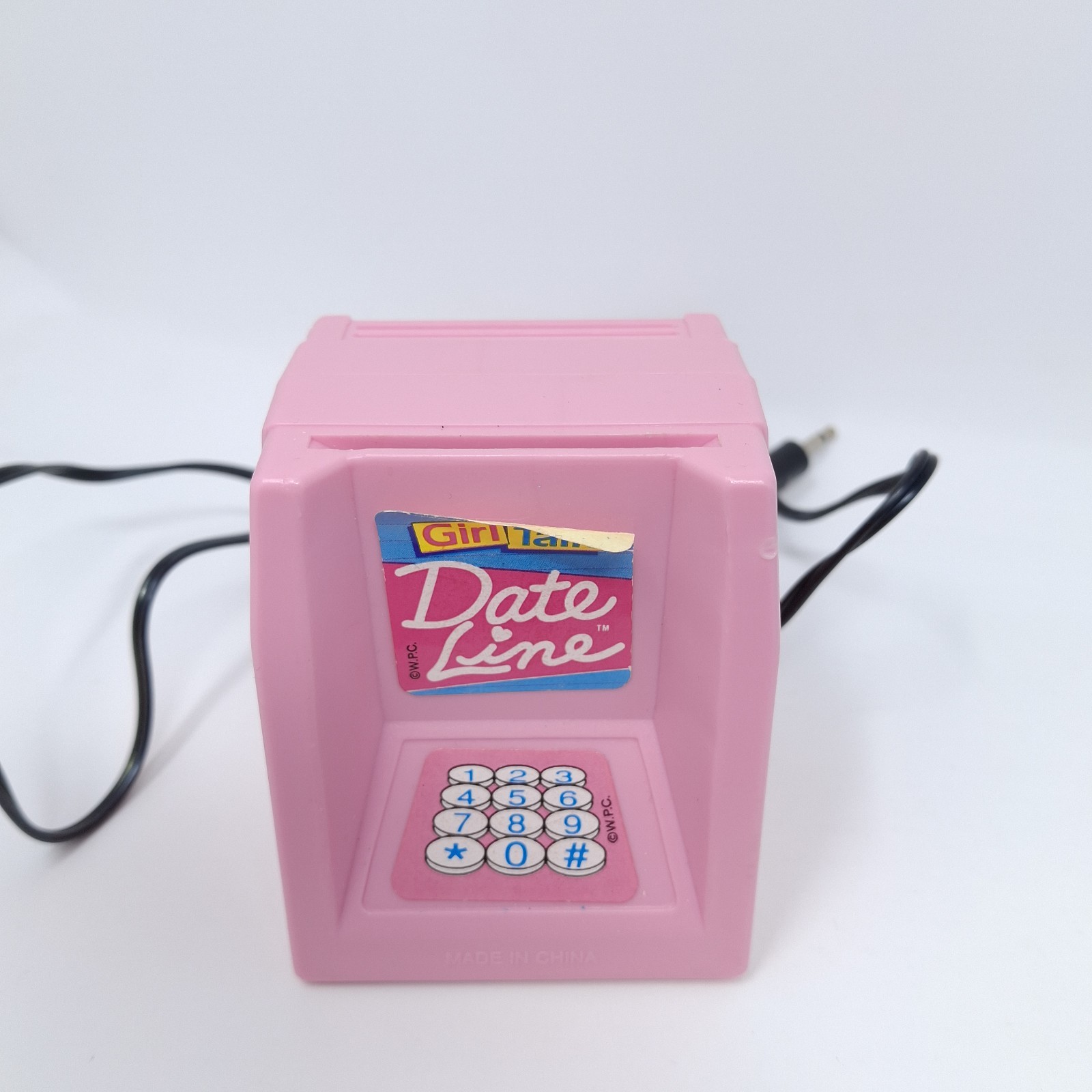 Golden 1989 Girl Talk Date Line The Talking Dating Game Complete w/ Cassette