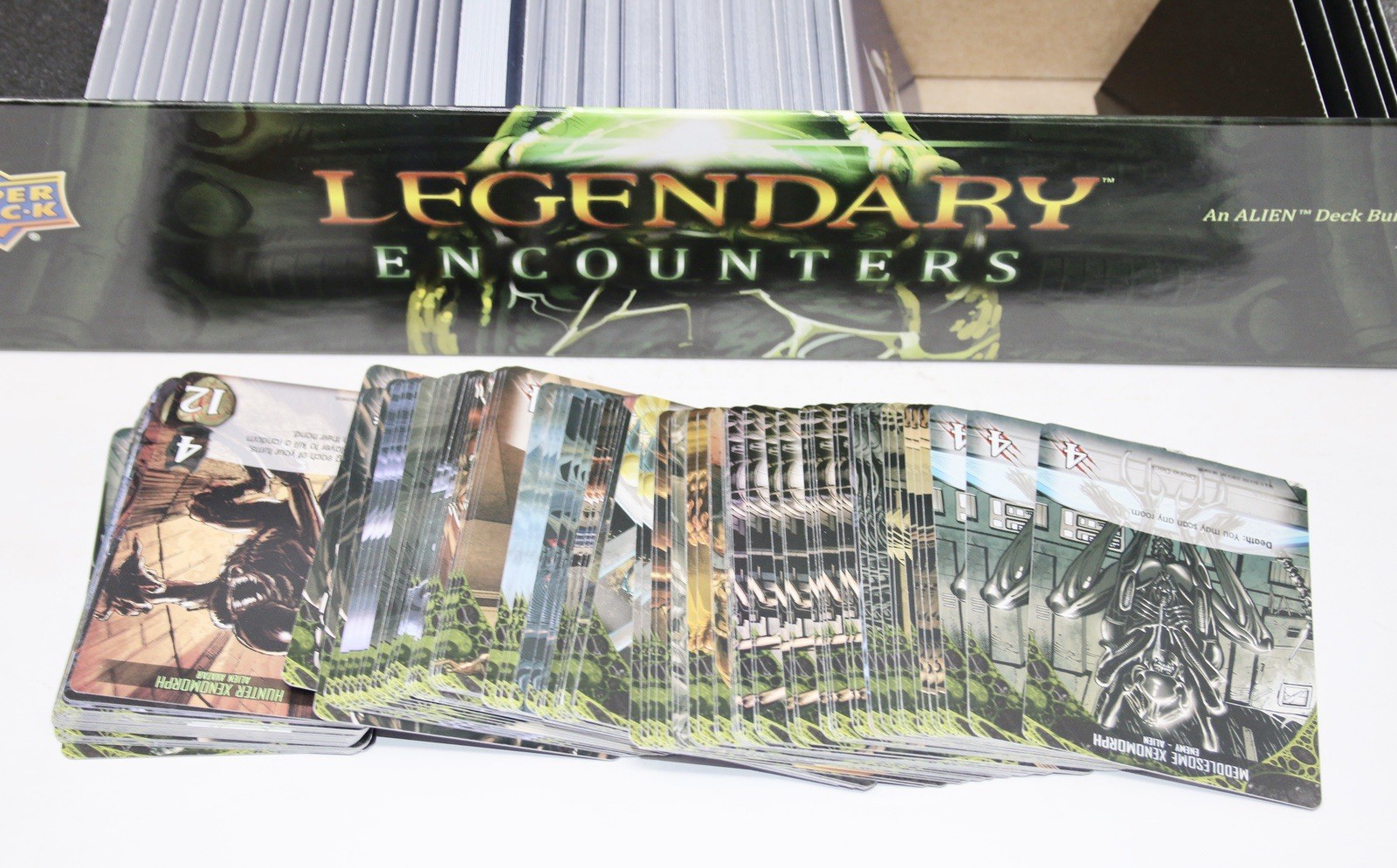 LEGENDARY ENCOUNTERS An Alien Deck Building Game 2014 Upper Deck No Playmat READ
