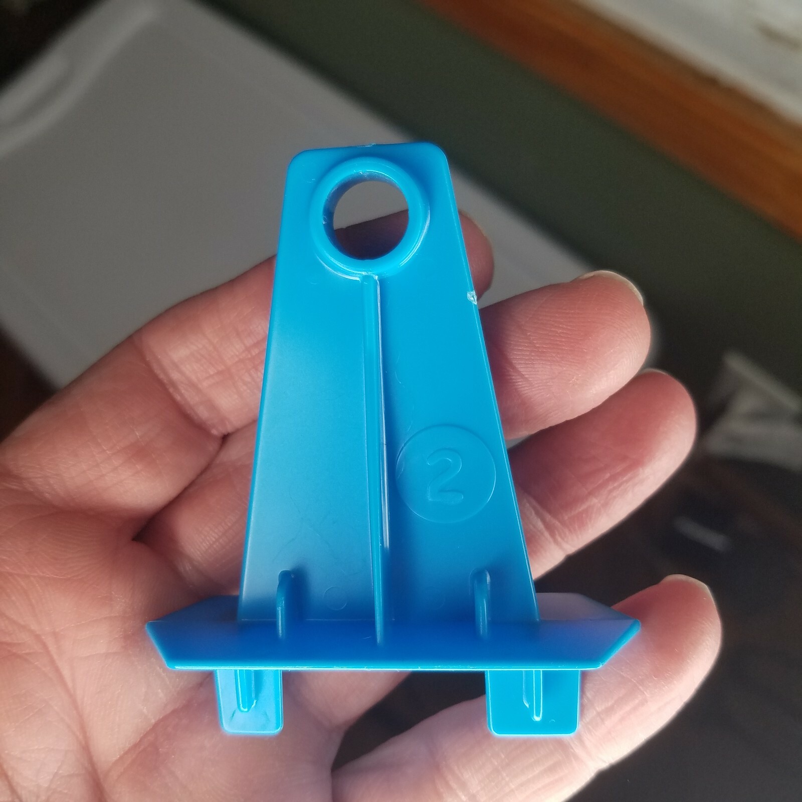 2005 Mouse Trap Board Game Replacement Part 2 Gear Support B Bin16