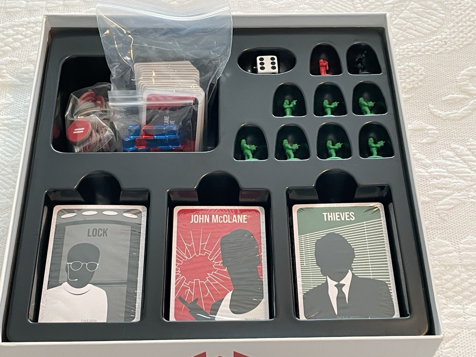 Die Hard Nakatomi Heist Strategy Board Game 2019 New Open Box