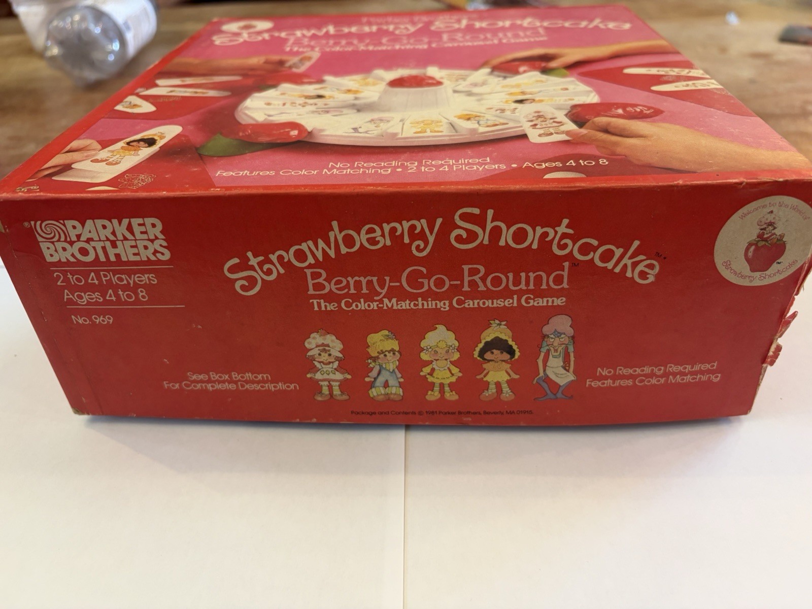 VTG 1981 Strawberry Shortcake Berry-Go-Round Board Game Parker Bros Complete Box
