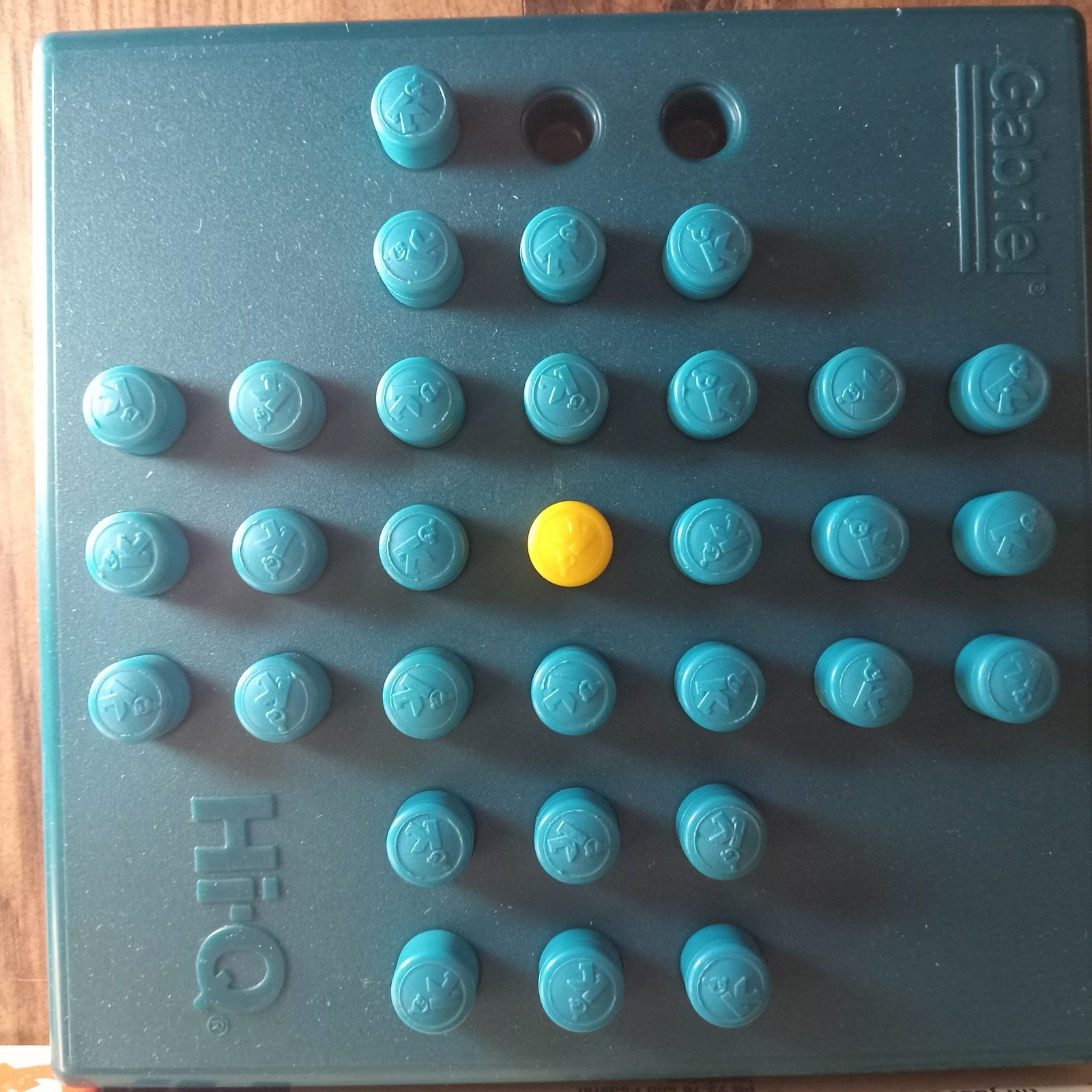 Gabriel HI-Q #7120 Solitaire Favorite Travel Game – InComplete Vintage pls read