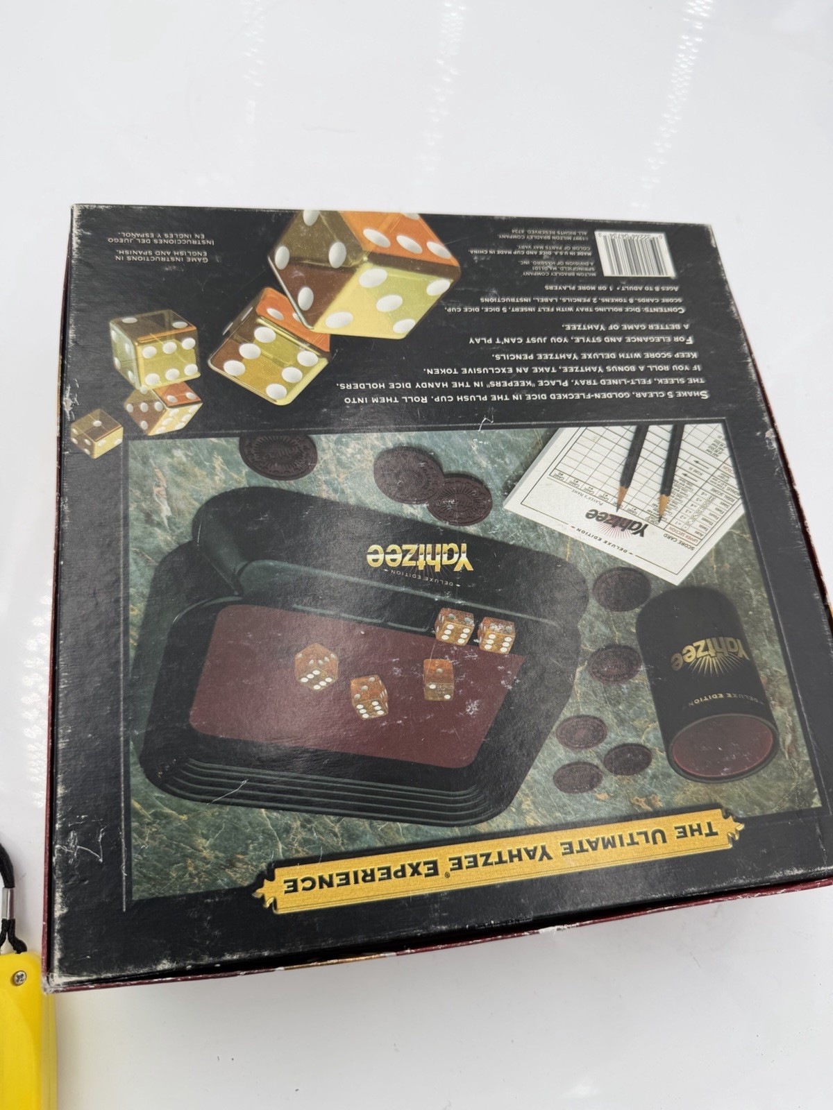 🔥Yahtzee (Deluxe Edition) – 1997 – GAME WITH GOLDEN-FLECKED DICE🔥