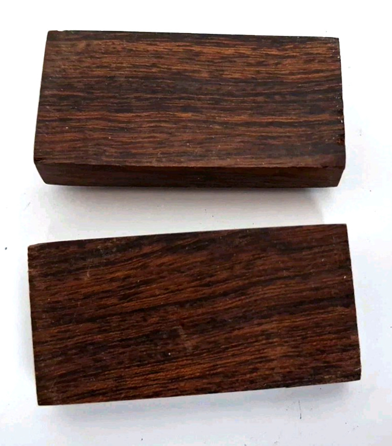 Wooden Dominos Set in Natural Wood Log w/Lid 8 x 5x 3.5″