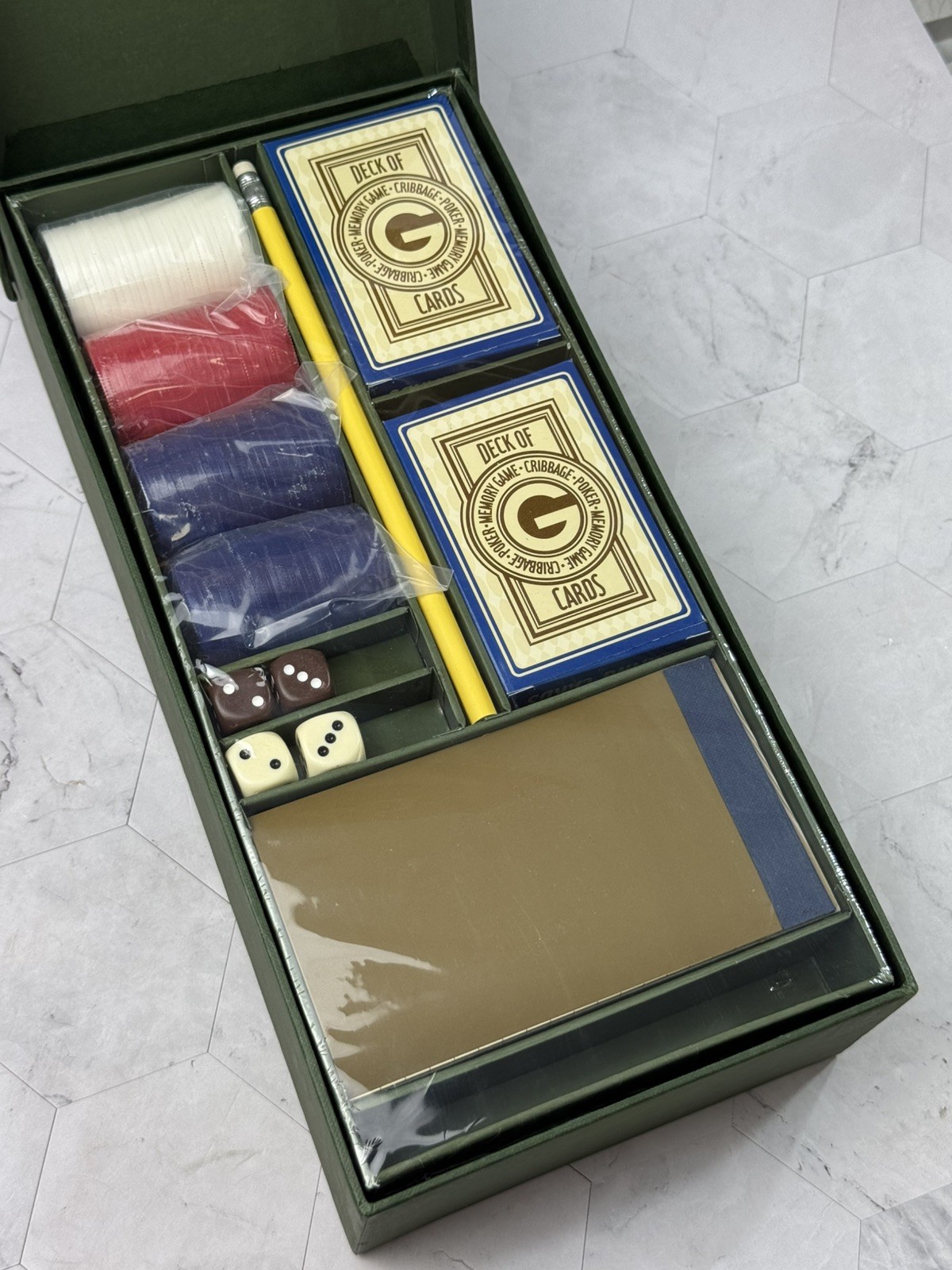 Vintage Deluxe Games Poker Set Casino 50 Playing Chips, Cards, Dice, Manual