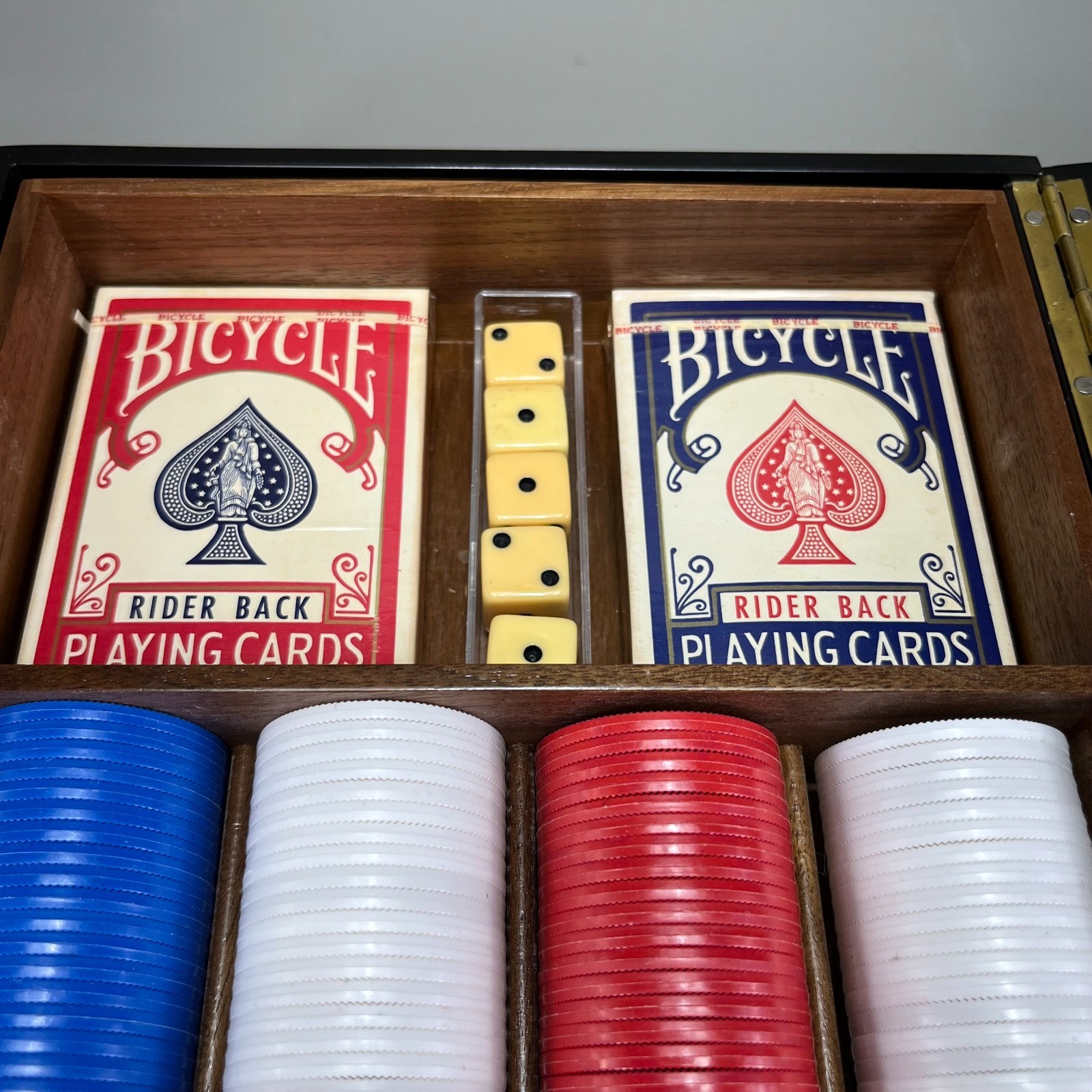 Vintage Couroc of Monterey Western Inlay Poker Chip & Cribbage Game Box Complete