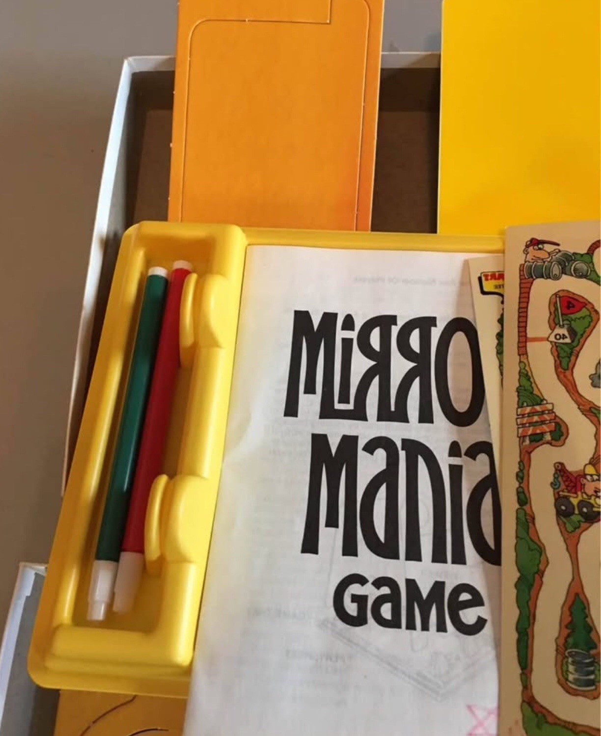 Mirror Mania Reverse Action Board Game VTG 1982 Whitman Complete