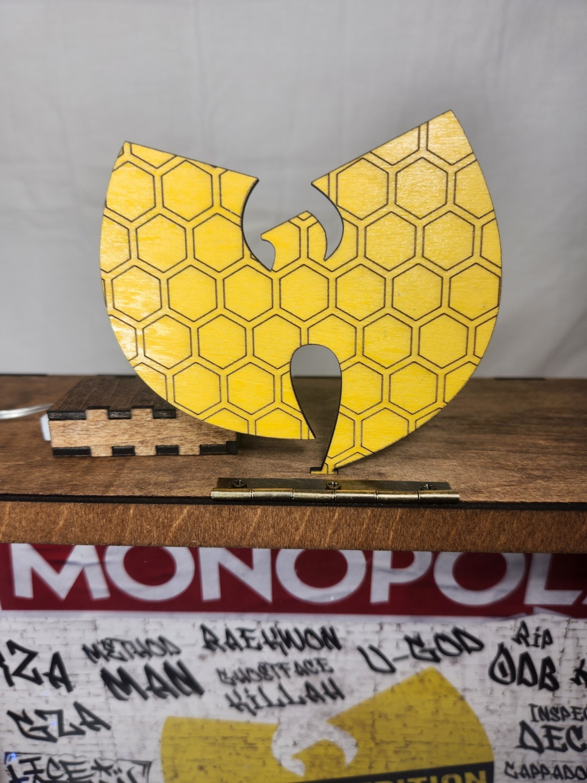 Wu-Tang Clan Monopoly Display Case (READ DESCRIPTION DISPLAY CASE ONLY)