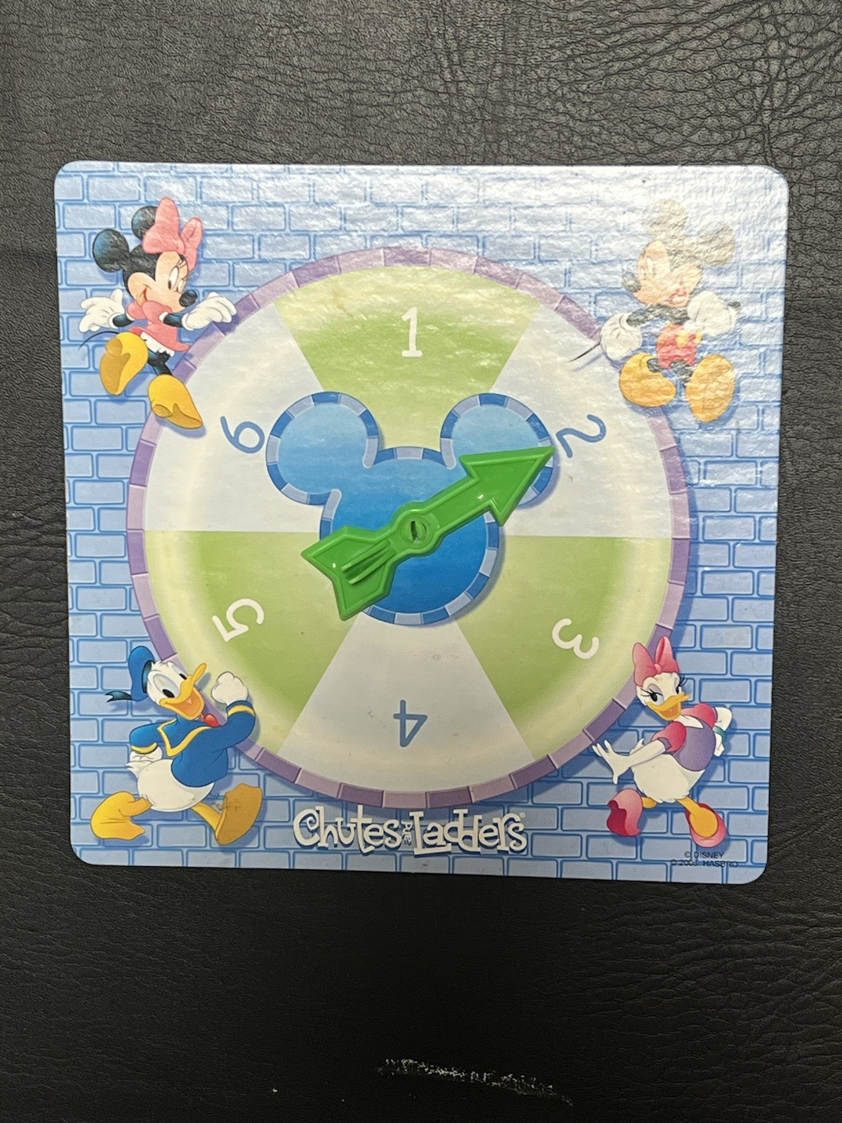 *RARE* Chutes and Ladders Disney Theme Park Edition (2005) ALL OFFERS CONSIDERED