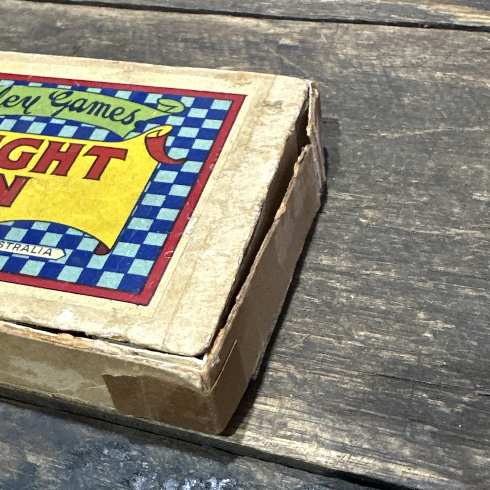 The Westley Games DRAUGHT MEN Game Vintage Board Game Made In Australia