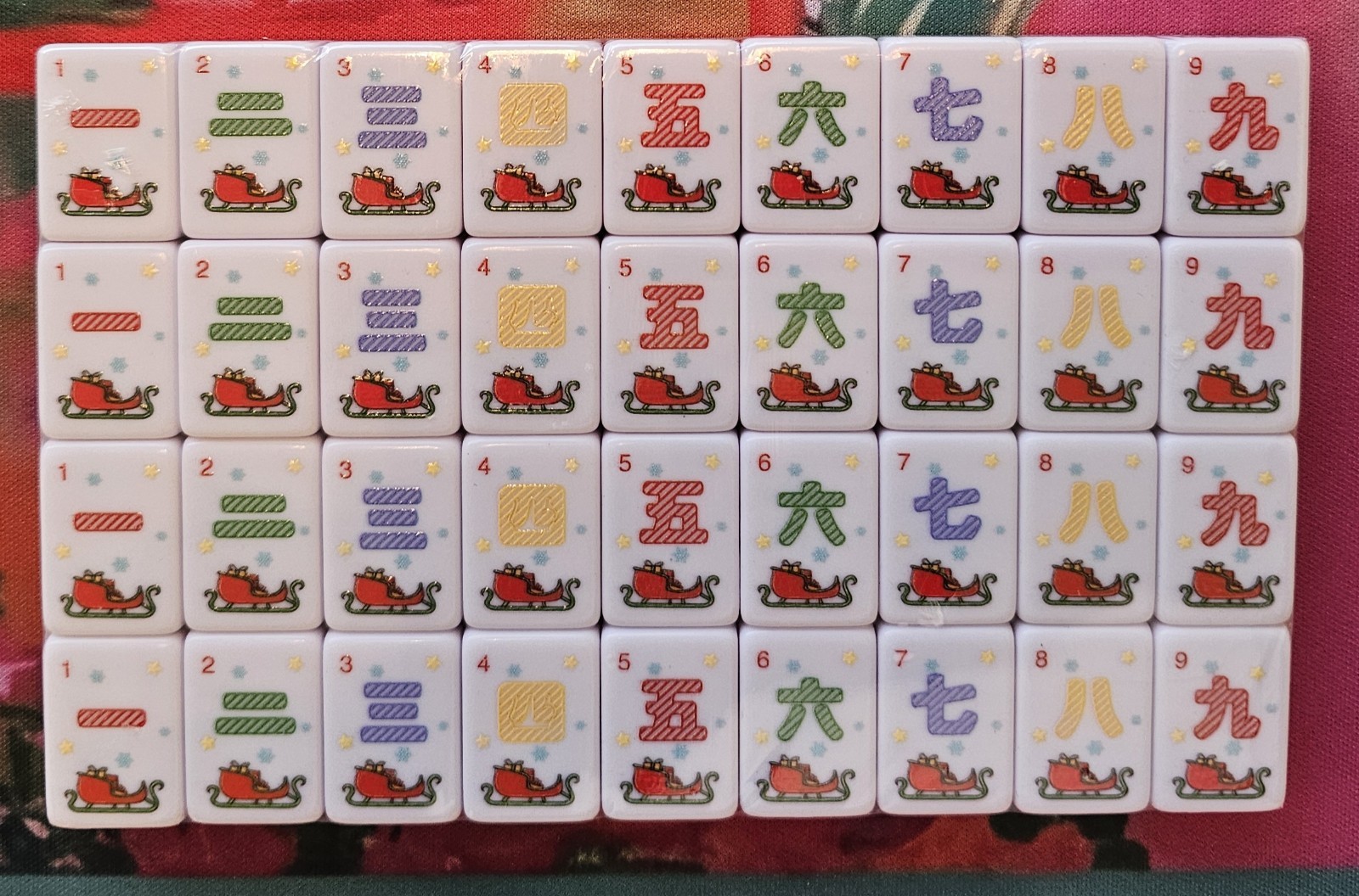 Mahjong Christmas Holiday Travel Set NEW with Racks and Bag