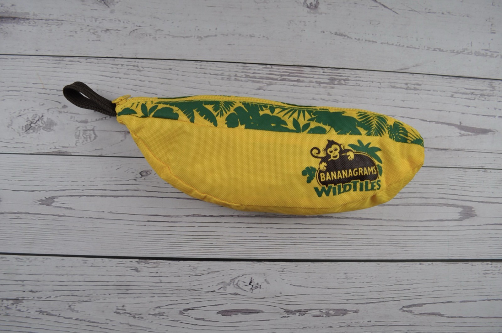 Bananagrams Wildtiles Word Game Complete FREE Shipping