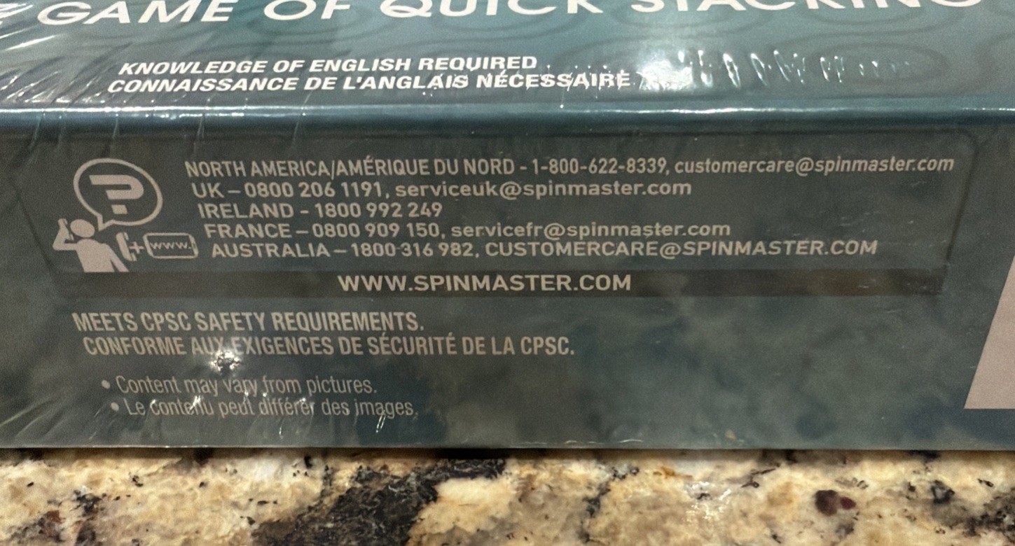 UPWORDS- THE GAME OF QUICK STACKING AND WORD HACKING. MADE IN FRANCE NEW SEALED